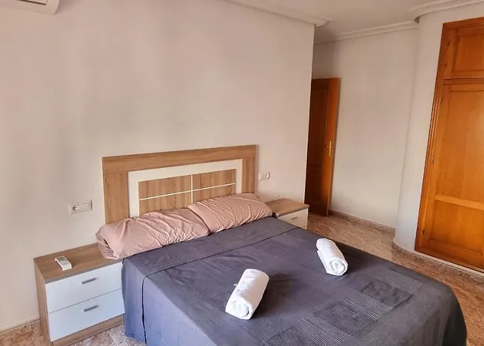 Grand A 5min De La *